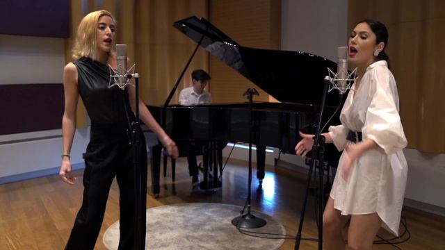 Dangerous Woman (Ariana Grande) - Darfiny & Bea - Cover смотреть онлайн