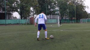 ОБУЧЕНИЕ КРУЧЕНОМУ УДАРУ В СТИЛЕ БЕКХЭМА | КАК БИТЬ В ФУТБОЛЕ