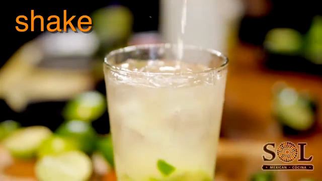 Cucumber Jalapeno Margarita смотреть онлайн