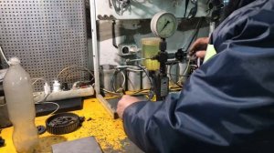 часть 4 Форд Транзит 2.5 д Китай ч-образные форсунки проверяем на стенде после 1000км пробега