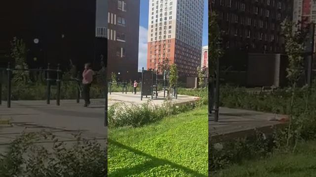 Придомовая территория закрыта, под охраной и кодовым замком, только для жителей этого дома. смотреть онлайн