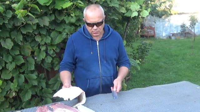 Шашлык из амура, судак в фольге и все это с соусом из Белых грибов! Готовим на даче. смотреть онлайн