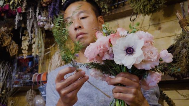 florist vlog #53【一人暮らし花屋の花束制作日記 ウェディングブーケ編】～Wedding bouquet～ смотреть онлайн