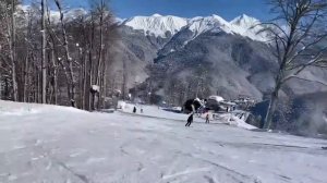 Поедем, красотка, кататься, давно я тебя поджидал...