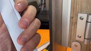 Как выглядит примыкание профиля Protektor (Trim-Tex) 3766 к окну