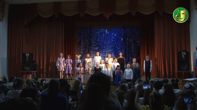 ВЕСЕЛЫЕ НОТКИ 2023 НОВОГОДНИЙ КОНЦЕРТ (ВЕРСИЯ 2) смотреть онлайн