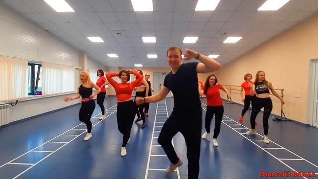 Te Espero - Prince Royce by María Becerra@Dance Fit смотреть онлайн