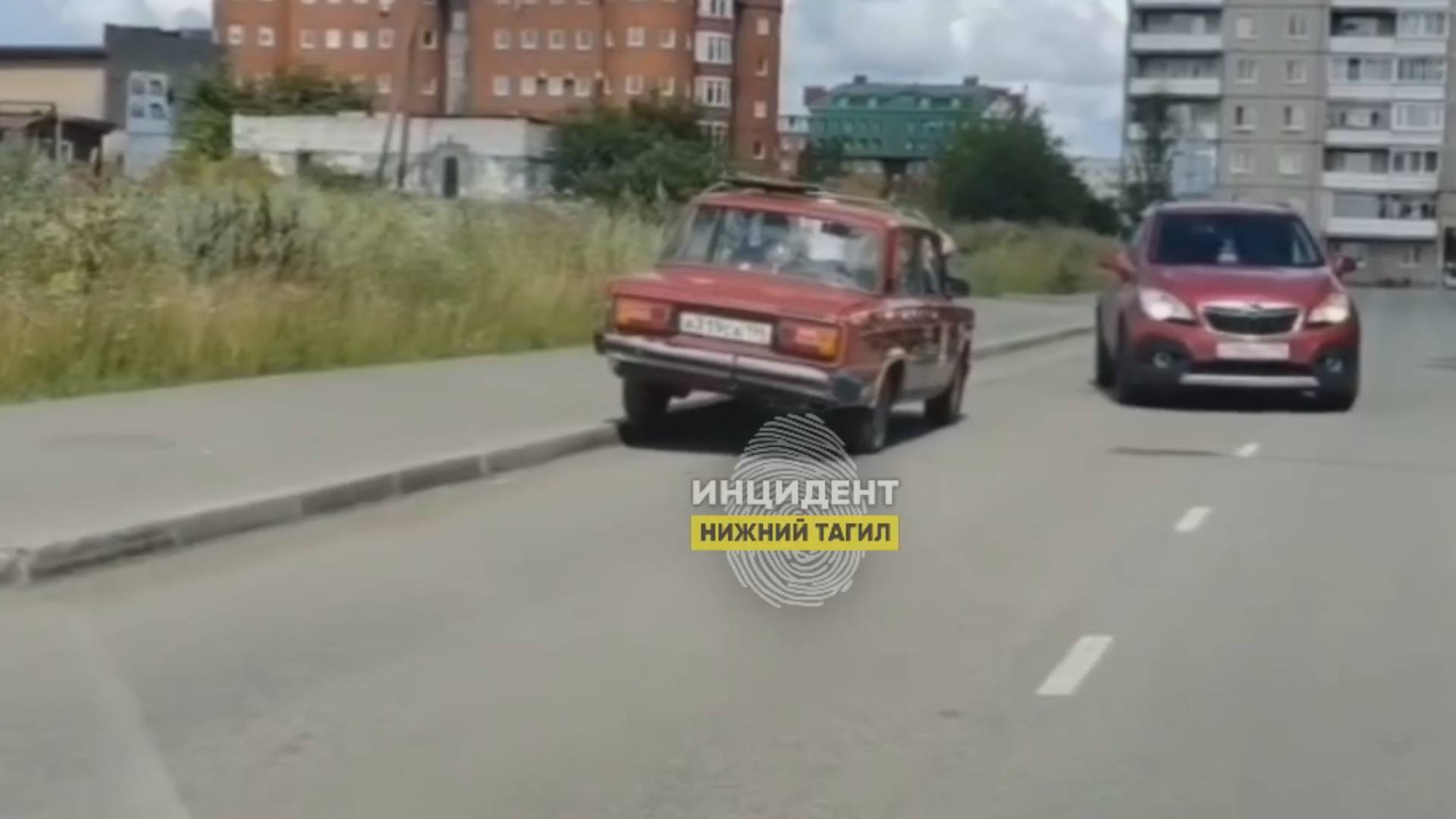 Старик-кошмарик держит в страхе весь район