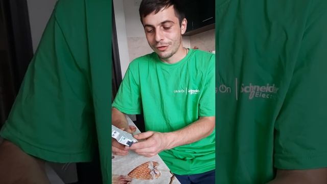 обзор АВДТ Easy 9 от Schneider Electric смотреть онлайн