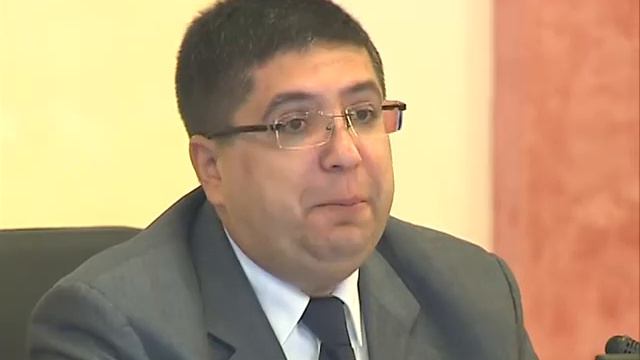 Городские депутаты определили льготников по платной парковке в центре Ярославля смотреть онлайн