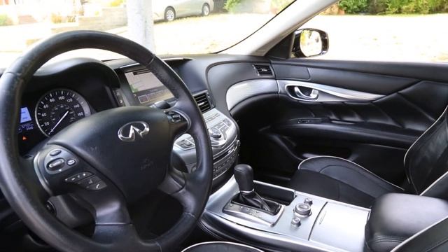 2018 Infiniti Q70 3.7 Luxe смотреть онлайн