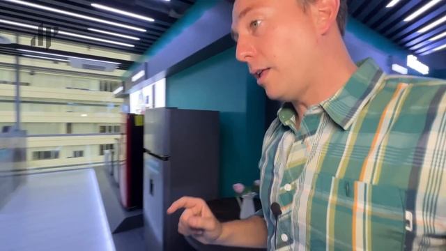 Novedades Y Pantallas De Hisense En Su Showroom 2022