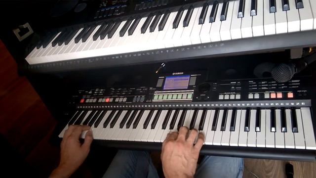 Руки вверх "Алешка" YAMAHA PSR-S 550 смотреть онлайн