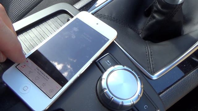 PART 6 Mercedes Benz C class W204 Handy Features - Bluetooth Audio смотреть онлайн