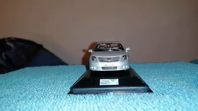 Toyota Avensis By Minichamps 1/43