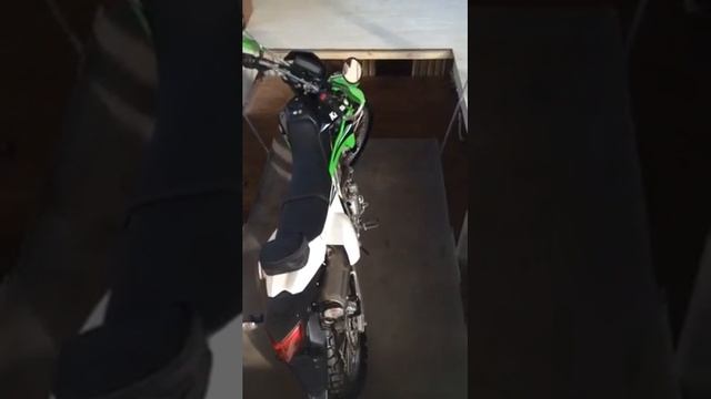 Поехал ставить на учет смотреть онлайн