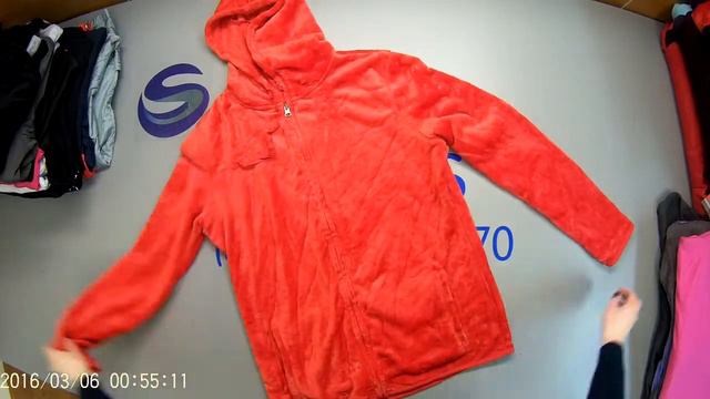 С 271. Уп № 4(2019г). Толстовки (микс). Канада. С/с 353 руб. за ед. смотреть онлайн