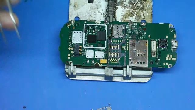 Nokia 202 не вкл. замена микросхемы управления клавиатурой смотреть онлайн