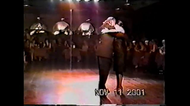 CARLOS GAVITO Y NATALIA HILLS, GALLO CIEGO, NOV 2001 смотреть онлайн