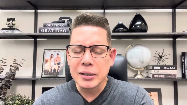 ORAÇÃO A PORTA QUE DEUS ABRE NINGUÉM FECHA @BispoBrunoLeonardo смотреть онлайн