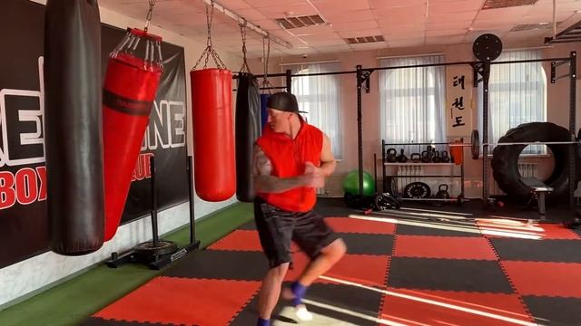 Гелевый боксерский мешок GEL FILIPPOV смотреть онлайн