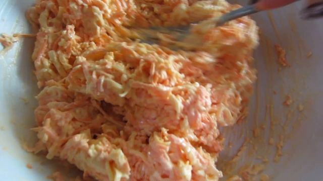 Яичный рулет с морковной начинкой.Бюджетная закуска на праздничный стол смотреть онлайн