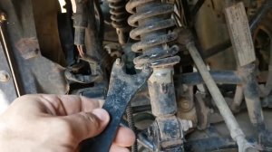 Как отрегулировать жёсткость подвески / Регулировка амортизаторов на квадроцикле ATV Stels