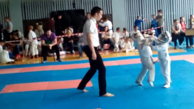 Первый бой по кудо в Уссурийске Егорова Егора,5лет смотреть онлайн