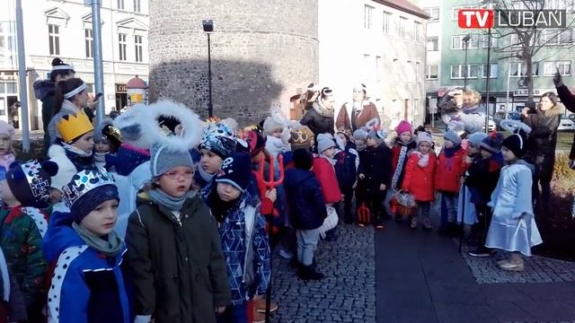 Bożonarodzeniowy korowód dzieci z Akademii Malucha w Lubaniu смотреть онлайн