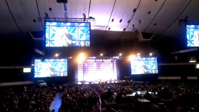 VidCon Main Stage - Hannah & Mamrie Hart, Grace смотреть онлайн