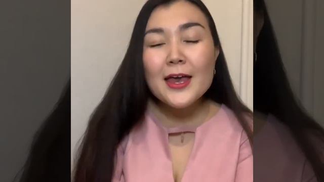 Анна Давыдова с.Булгунняхтах, сл. и мел. Лэкиэс, песня «Ийэккээм» смотреть онлайн