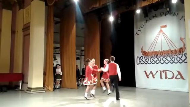 Ирландские танцы в Тюмени. Четверки. смотреть онлайн