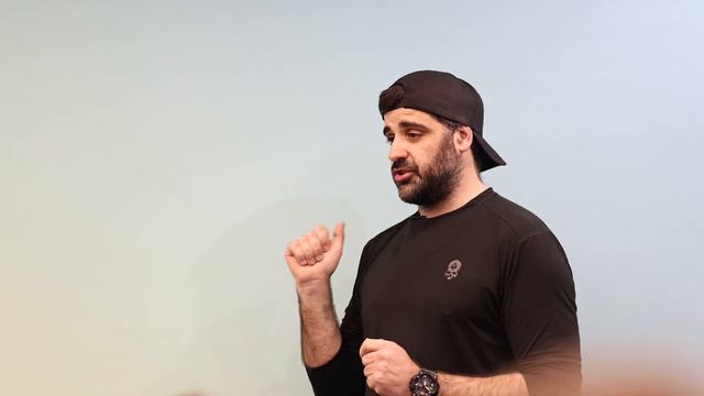 Лекція Любомира Левицького «Камера — теж зброя» смотреть онлайн