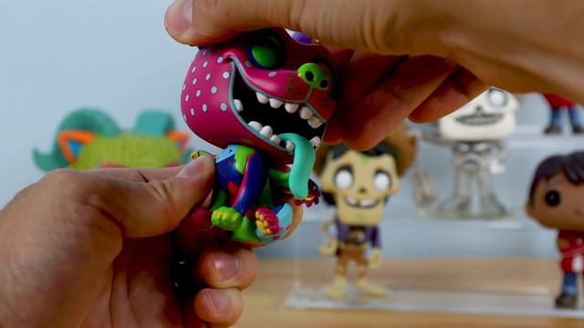 REVIEW | BoxLunch Exclusive Disney·Pixar Coco Alebrije Dante Funko POP! | Glows in the Dark! смотреть онлайн
