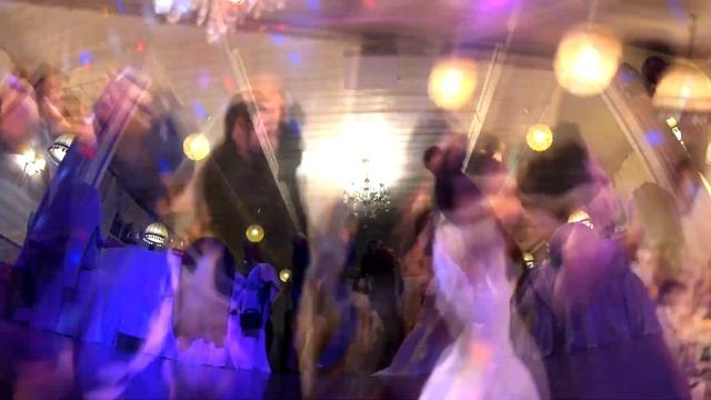 Флешмоб на свадьбе. Флеш моб от друзей на свадьбу. смотреть онлайн