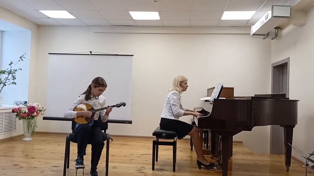 Митина Ирина. В. Моцарт. Соната D dur, I часть. смотреть онлайн