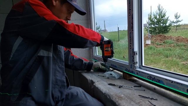 как установить пластиковые окна в газобетон? пробуем:)