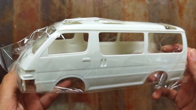 Aoshima 1/24 AZ-Max Toyota Hiace Wagon '99 | Plastic Model Kit Unboxing смотреть онлайн