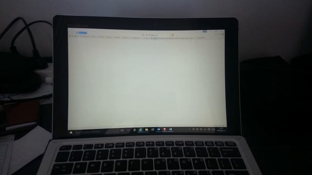 Elite x2 1012 Screen Flashing смотреть онлайн