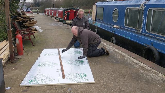 Ballast and Insulation - DIY narrowboat project rebuild - Boating On A Budget. смотреть онлайн