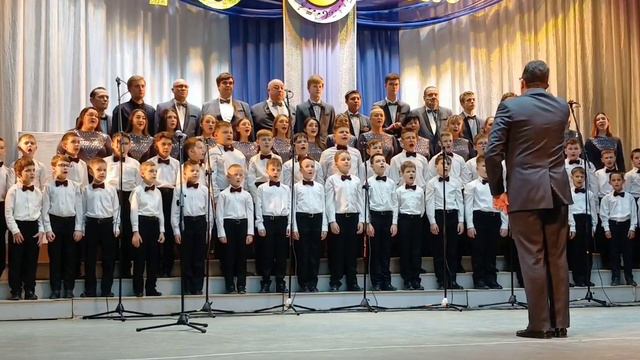 "Когда мои друзья со мной". Юбилейный концерт. Часть первая. смотреть онлайн