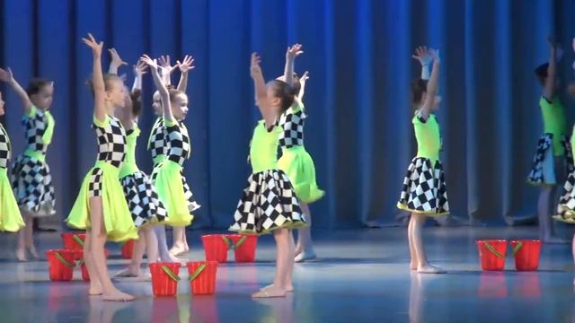 8 марта смотреть онлайн