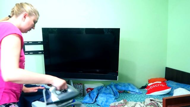 ВЛОГ: Целый день учим стихотворение и домашние дела смотреть онлайн