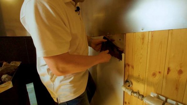 Как защитить стены от жара печи и дымохода? Готовое решение!