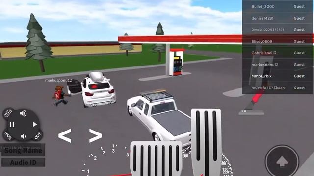 3 летний мальчик играет в Volvo Drift Roblox Вольво Дрифт Роблокс Машины смотреть онлайн