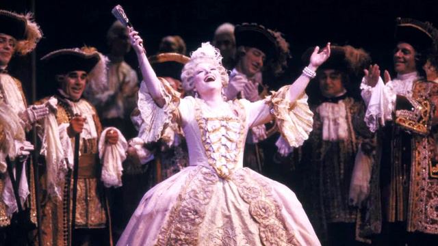 Glenys Fowles - "Obéissons quand leur voix appelle" MANON (Massenet) 1982 смотреть онлайн