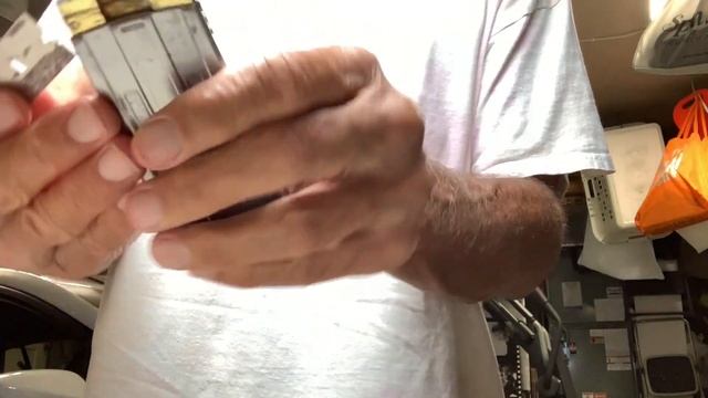 How to change a razor blade in a Stanley model 28 500 glass scraper смотреть онлайн