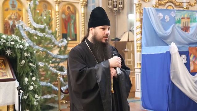 Рождественский праздник в воскресной школе Вознесенского кафедрального собора смотреть онлайн