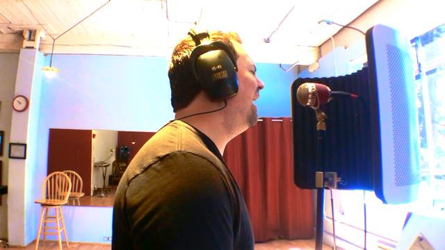 Blues Singer Steve Antonsen Rocks Out To Original Song "Long Way Down" смотреть онлайн