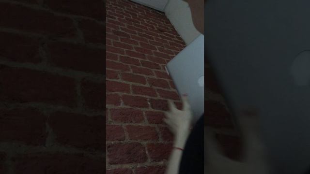 Лайфхак: как забить гвоздь без молотка смотреть онлайн